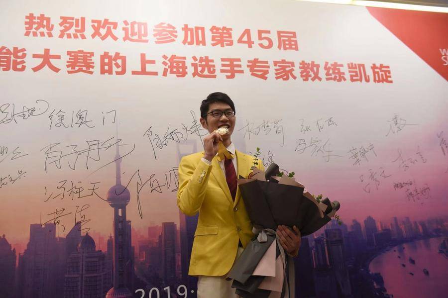 张茂则的最新动态，变化中的力量与自信成就之路