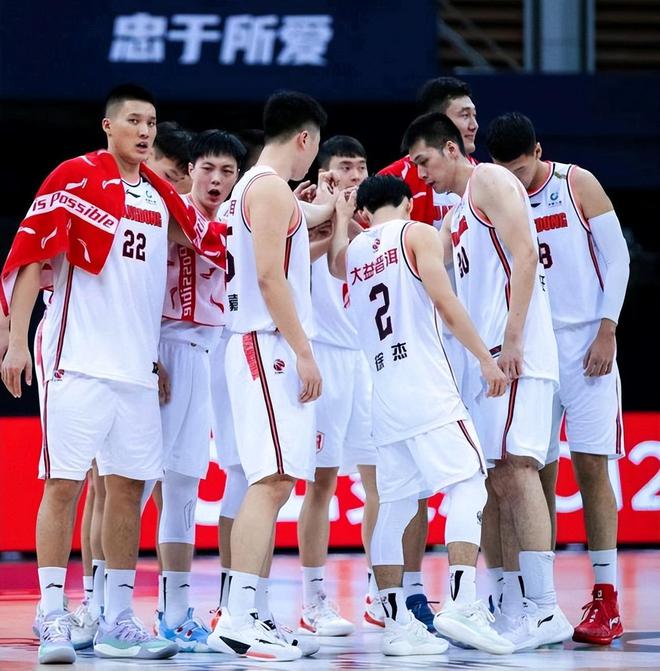 广东宏远最新动态，变化中的学习之旅，自信铸就辉煌成就