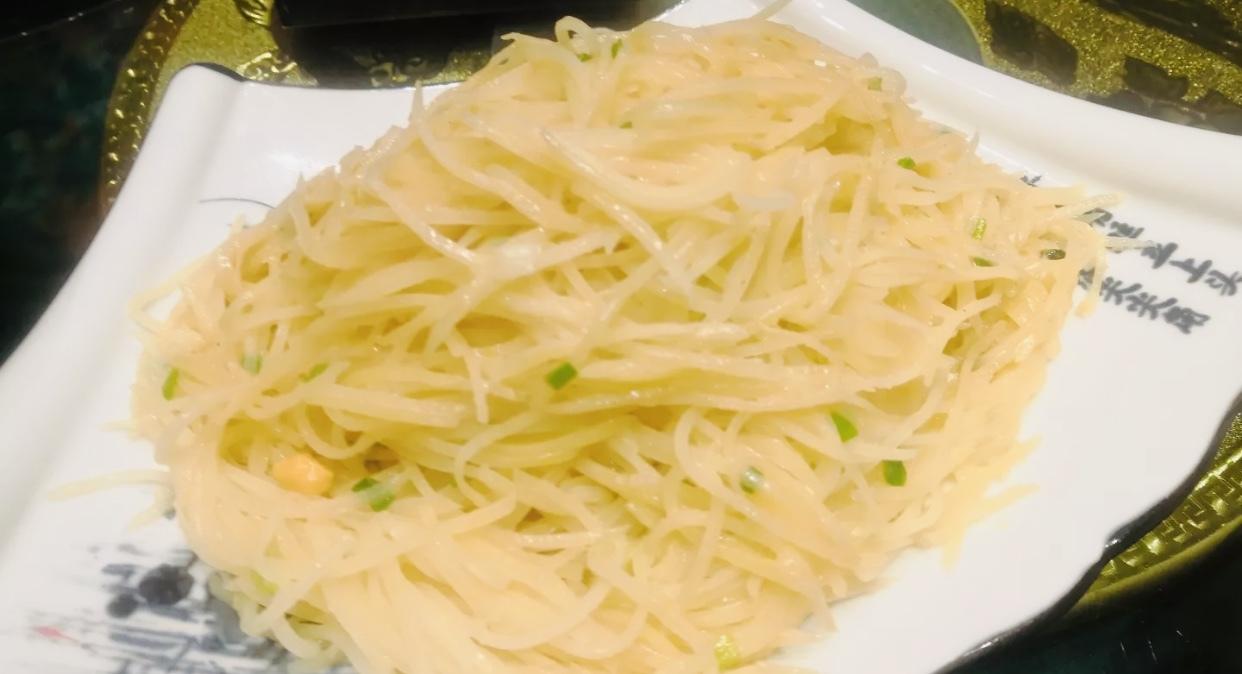最新行业工作揭秘与小巷美食探秘，隐藏的宝藏大揭秘
