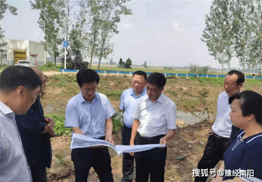 漯河市领导新班子下的惊喜，巷弄深处的独特小店探索