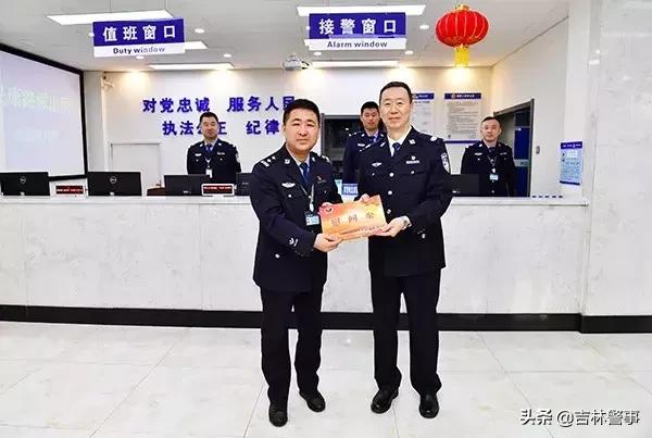 公安改革最新动态，迈向智能、公正、人性化的警务新时代！