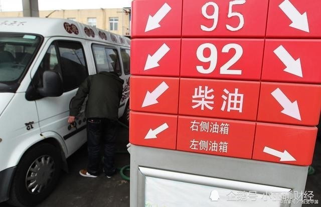 成品油最新动态揭秘，小巷独特油香探秘之旅