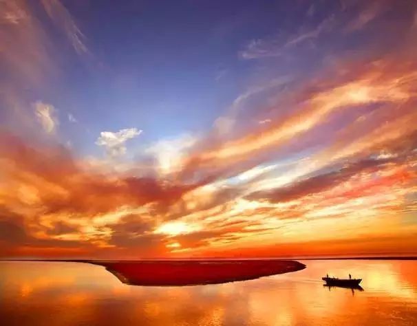 权色冲天，自然美景探索之旅的最新章节列表